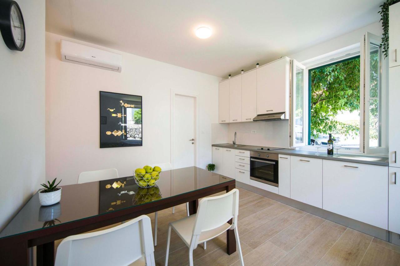 Bonnie & Clyde Appartement Split Buitenkant foto